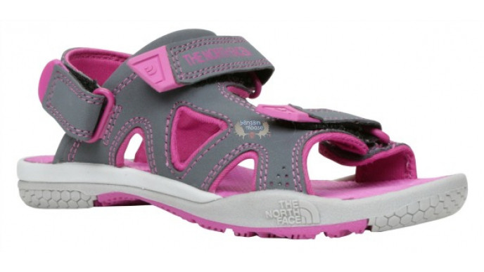Globo Shoes Canada: 50% Off All Sandals & Select Backpacks