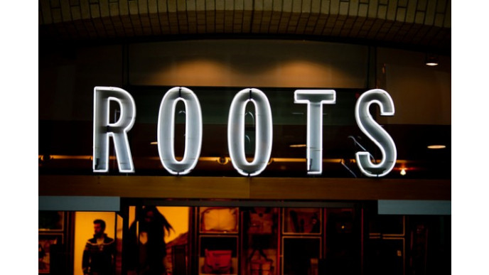 Roots Canada: Free Shipping Weekend