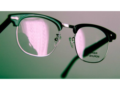 Clearly Contacts Canada: Glasses Clearance Sale & Free Shipping