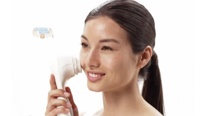 Clarisonic Canada: 20% Off Clarisonic Aria Cleansing Brush + Free Shipping