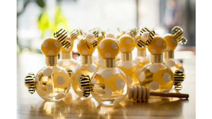 The Perfume Lounge Canada Coupon Code: Exclusive Free Shipping & $10 Off $75