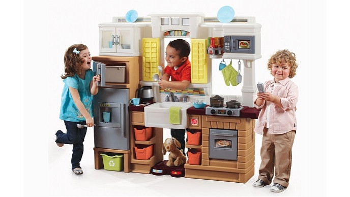 Toys R Us Canada: $60 Off Step2 Creative Cooks Kitchen (Now $140 | Was $200)