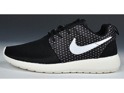 Free Shipping @ Nike.ca