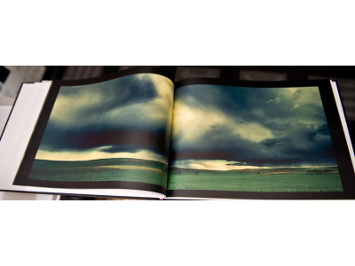 5 Helpful Tools For Sharing Family Memories