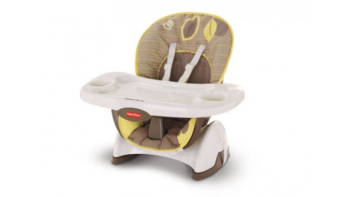 50% Off SpaceSaver High Chair by Fisher Price For $40 @ Walmart.ca