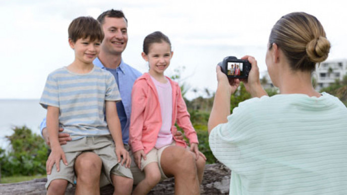 Digital Cameras on Clearance From $50 Shipped @ BestBuy.ca