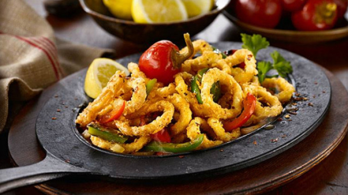 Get $15 Off $45 @ East Side Mario's