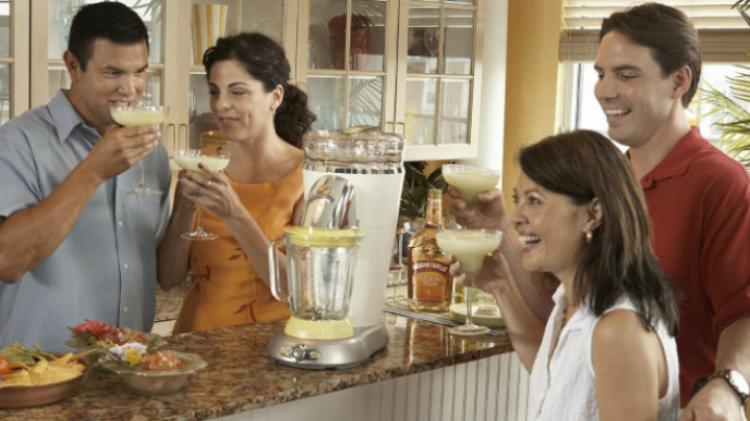 Margaritaville Bahamas Frozen Concoction Maker $157.49 + Free Shipping @ Shop.ca