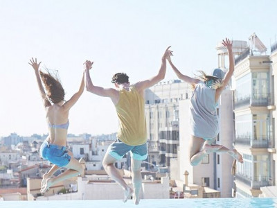 Apparel 40% Off Reg.,20% Off Reduced @ Bench