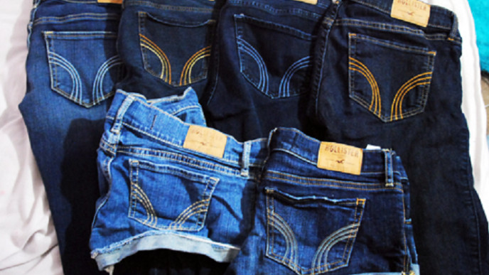 All Jeans Under $30 & Free Shipping @ Hollister Canada