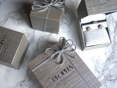 Items From $40 @ Peoples