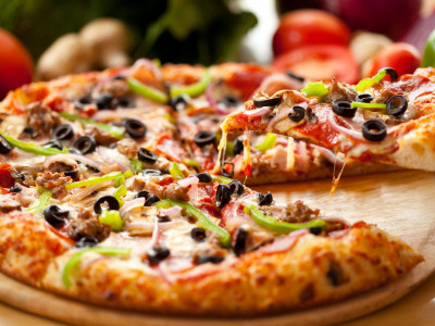 $5 Pizza @ Boston Pizza