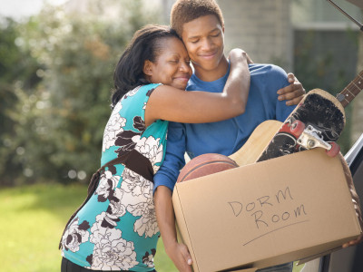 Dorm Room Decor & Essentials