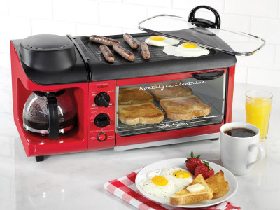 3-In-1 Breakfast Station For Dorm Room, $104 @ Amazon.ca