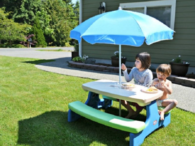 Jr. Table with Umbrella $50 Shipped