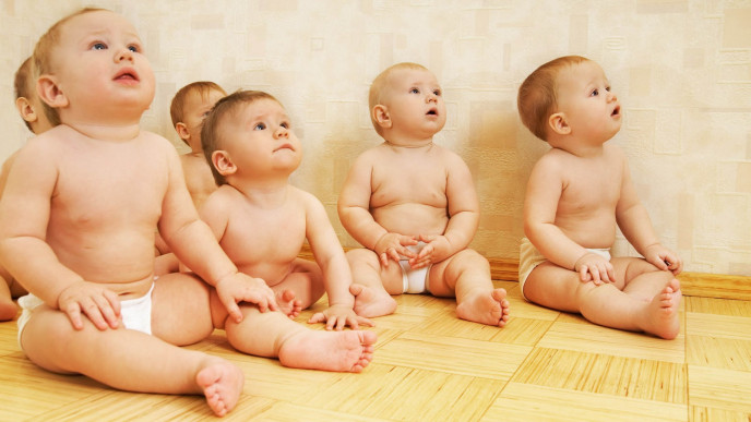 100 Free Gifts to Grow Rewards Points @ Pampers Canada