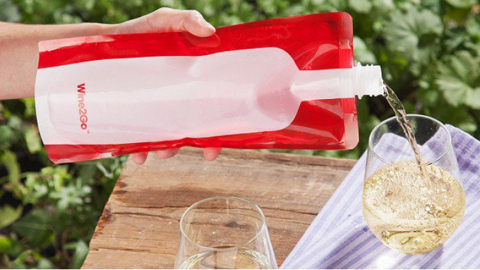 Take Your Wine Anywhere, Foldable Wine Flask $16.99 @ Amazon.ca