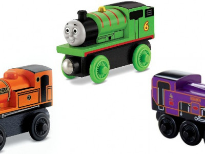 B2G1 Free Thomas Engines @ Toys R Us