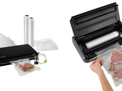 FoodSaver Vacuum Sealing System $99.99