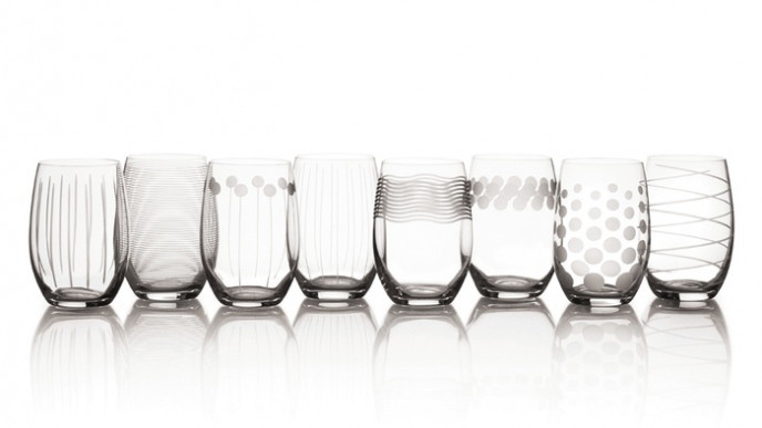 Get A Set Of 8 Mikasa Wine Glasses For $29.99 @ The Bay 