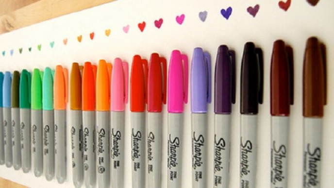 Sharpie 12 Pack Fine Point Permanent Markers $8.97 @ Amazon Canada