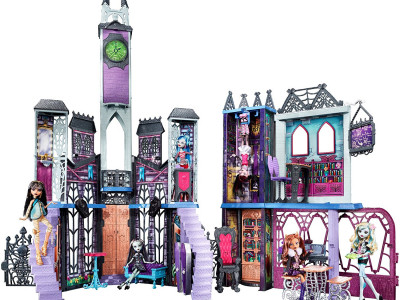Monster High Deluxe High School $50