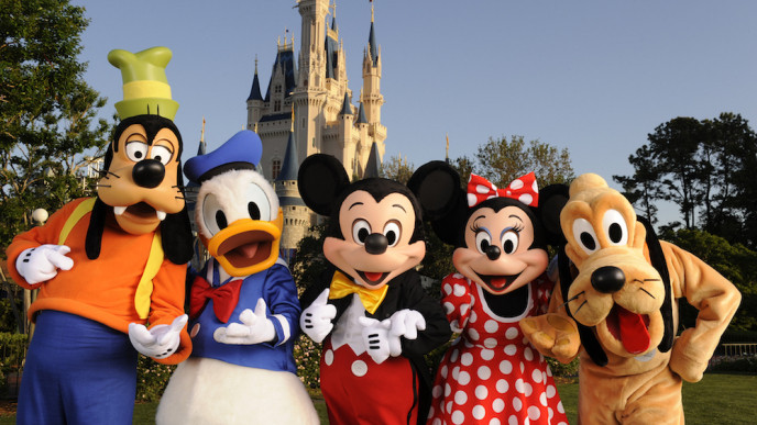 Get A FREE Autographed Photo From A Disney Character