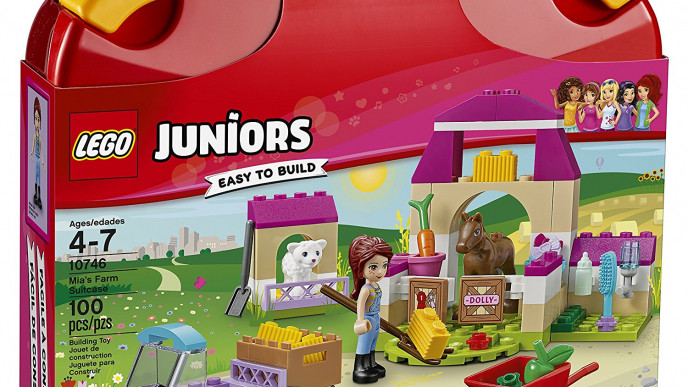 LEGO Junior Mia's Farm Suitcase Kit $17.86 @ Amazon Canada