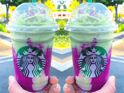 Dragon Frappuccino @ Starbucks