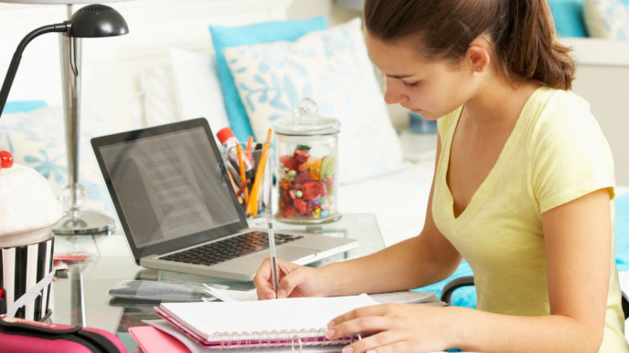 ALL Students Get Amazon Prime FREE For 6 Months!