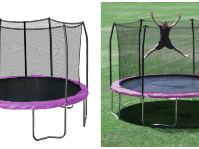 Skywalker Trampoline With Enclosure