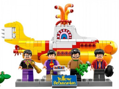 LEGO Ideas Yellow Submarine 