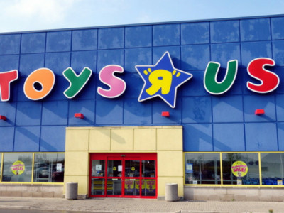 Toys R Us Files for Bankruptcy Protection
