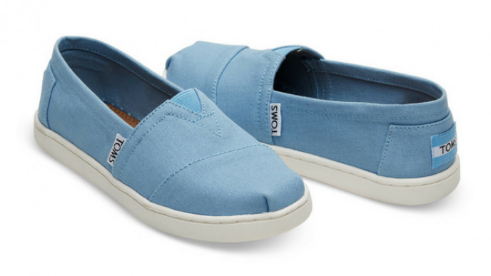 Extra 25% off TOMS Shoes from $18.74
