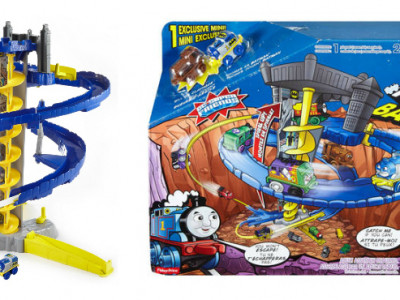 Thomas & Friends Minis Batcave $19