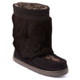 Up to $100 off Manitobah Mukluks