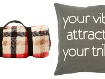 Up to 75% off Pillows & Throws @ Chapters