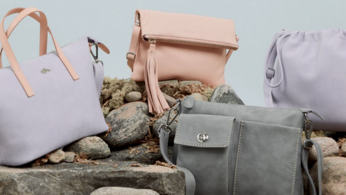 30% off All Leather Bags Today Only @ Roots Canada
