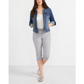Up to 40% off Victoria Day Sale @ Reitmans