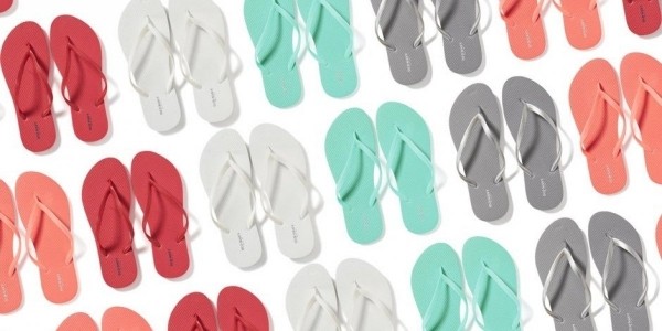 The Old Navy $1 Flip Flop Sale is Back This Saturday!