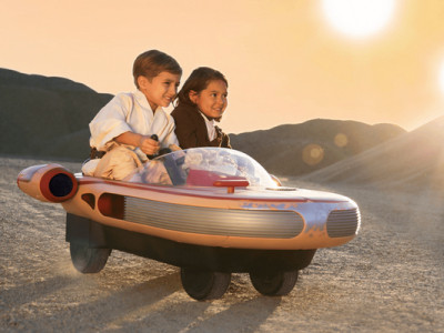 Landspeeder Ride-On for $229.98