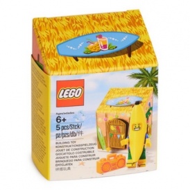 FREE Minifigure @ LEGO Canada