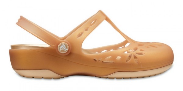 Get up to $30 off EVERYTHING @ Crocs Canada