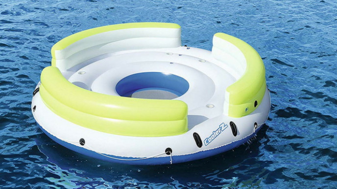 CoolerZ Lazy Dayz Island on Sale for $139.97 