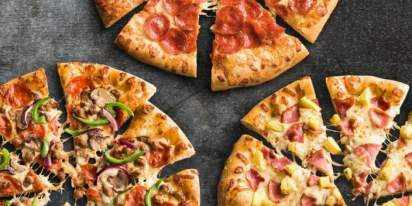 Your Guide to Every Pizza Hut Pizza of the Day (2018)