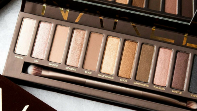 50% off Urban Decay Naked Eyeshadow Palette