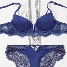 B2G3 FREE Bras @ La Senza