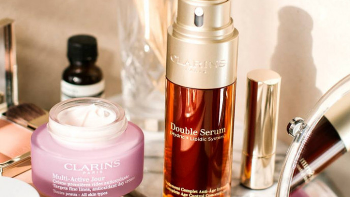 Singles' Day Sale: FREE 11-Piece Gift @ Clarins