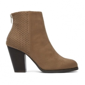 Extra 50% off @ Call It Spring