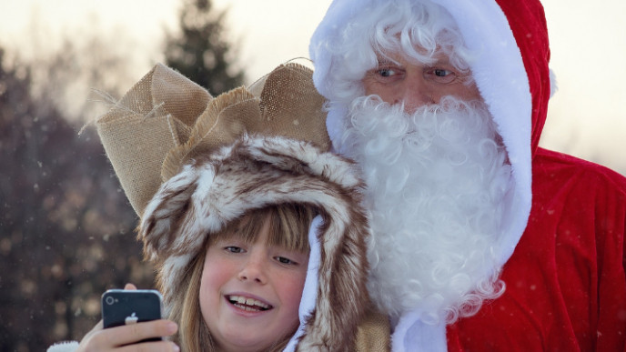FREE Santa Photos + FREE Crafts @ Cabela's Canada